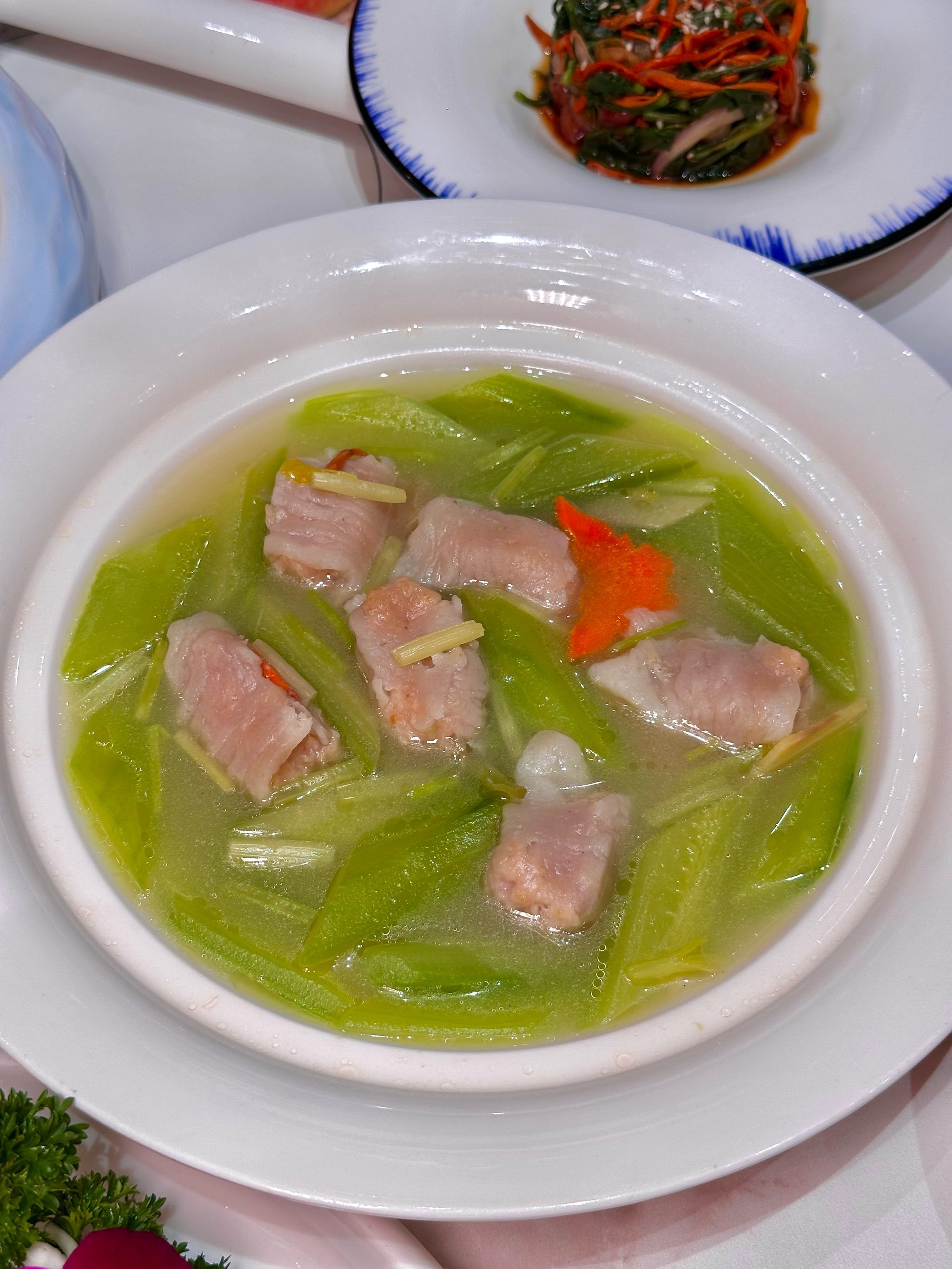 傣族素菜汤(傣族特色菜及菜谱)