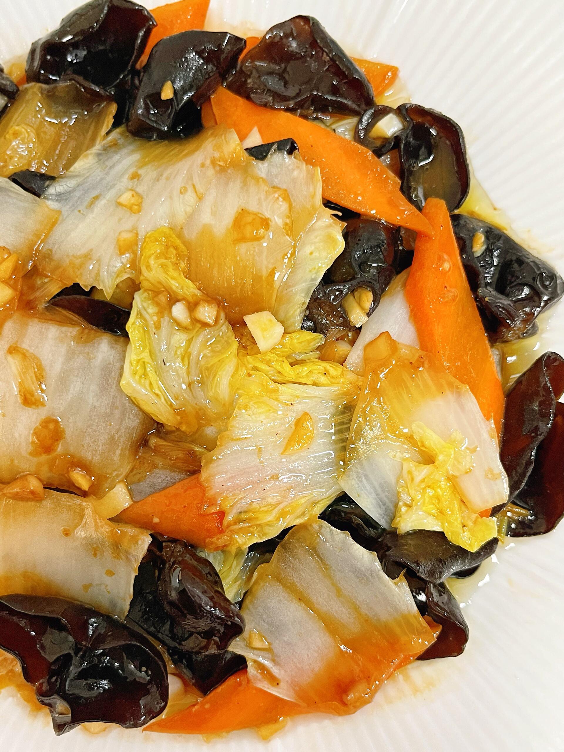 黑木耳算不算素菜(木耳是素食还是荤食)