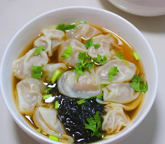 早餐馄钝(早餐馄饨的做法)