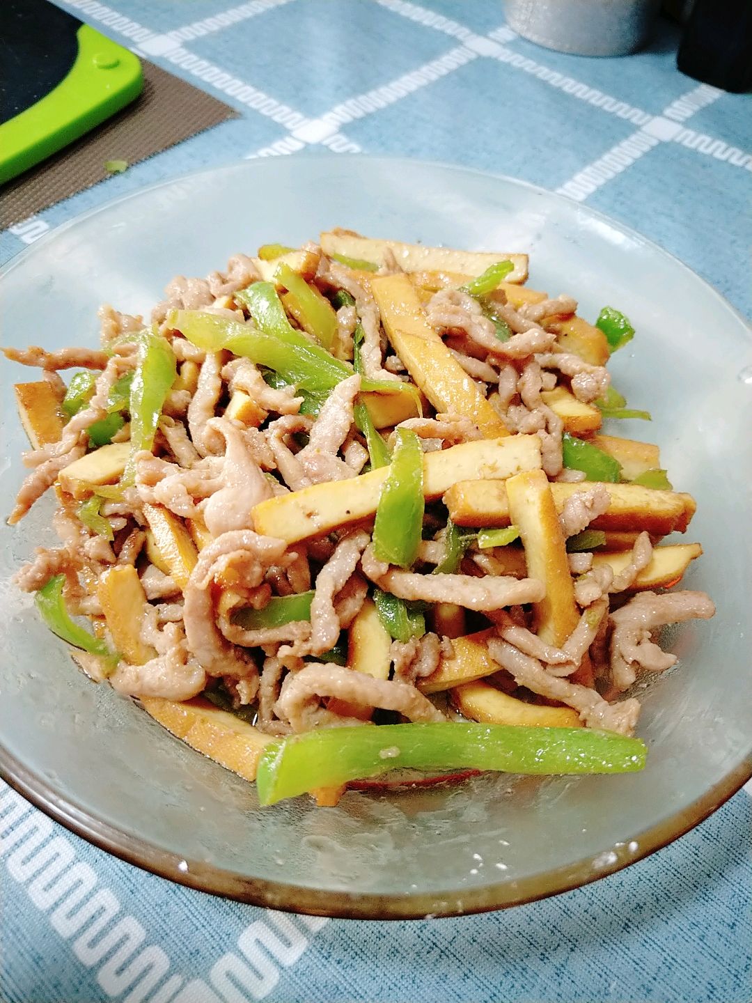 早餐炒榨菜丝(食材_榨菜丝怎么炒好吃窍门) 早餐炒榨菜丝(食材_榨菜丝怎么炒好吃窍门)