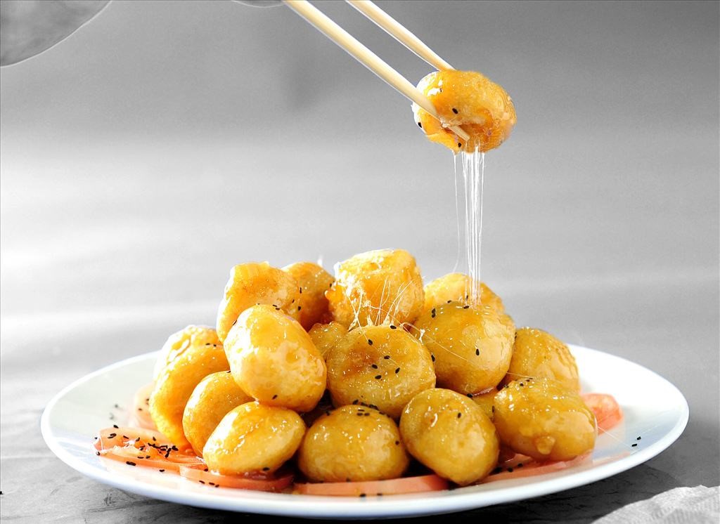 拔丝香蕉简单家常做法(拔丝香蕉怎么做家常做法窍门)