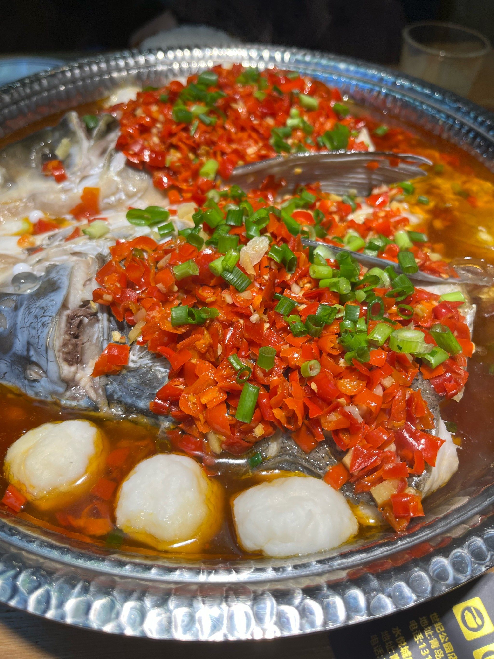 鱼头的特色(鱼头有什么吃的)