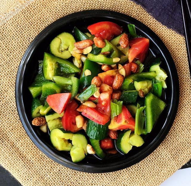 金钱菇烧法凉菜(金钱菇怎么吃才有营养)