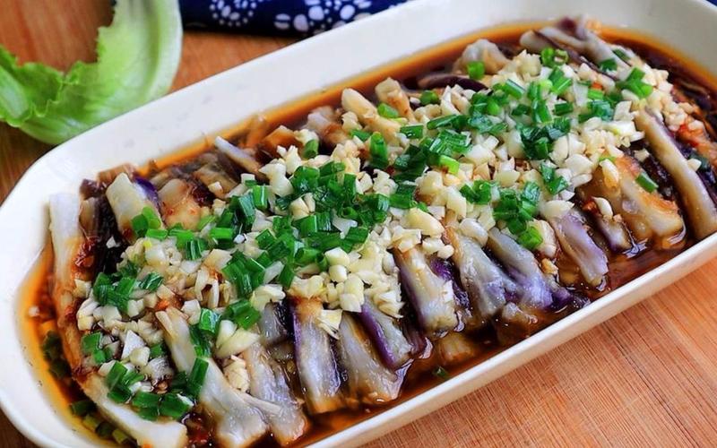 蒸蒜泥茄子的家常做法(蒜泥茄子蒸多长时间窍门) 蒸蒜泥茄子的家常做法(蒜泥茄子蒸多长时间窍门)