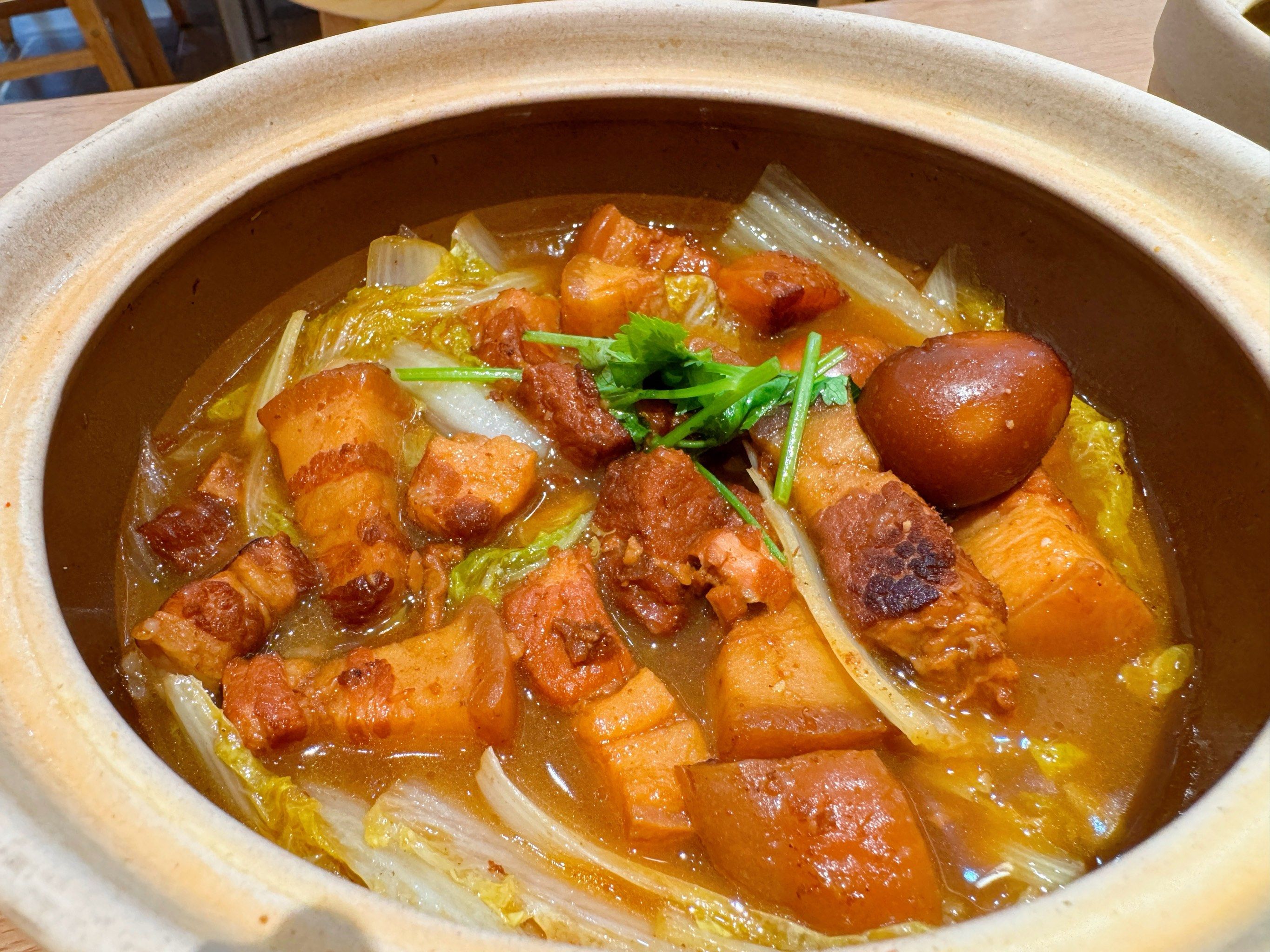 荤中素菜是什么(荤中素菜是什么菜图片)