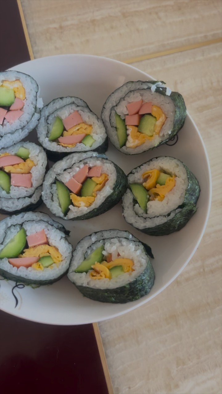 家常自制寿司(自制寿司视频教学)