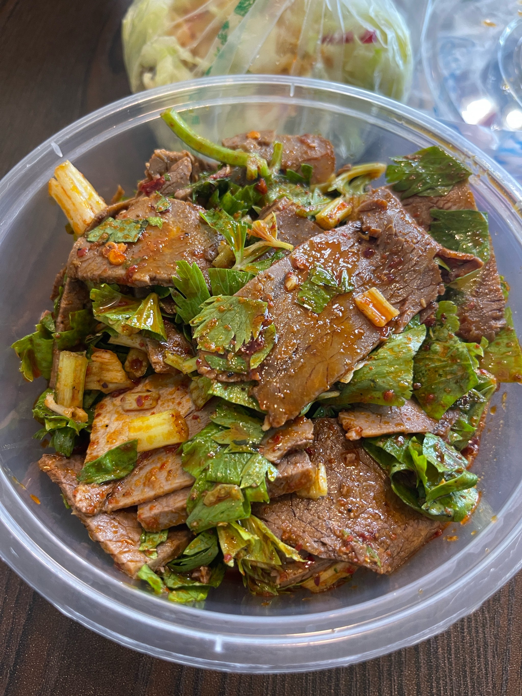 买牛肉身上凉菜(牛肉做凉菜是哪里的肉)