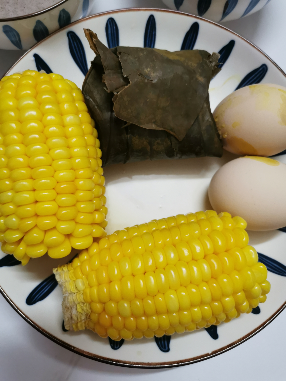 鸡蛋和玉米早餐(鸡蛋和玉米早餐可以吃吗)