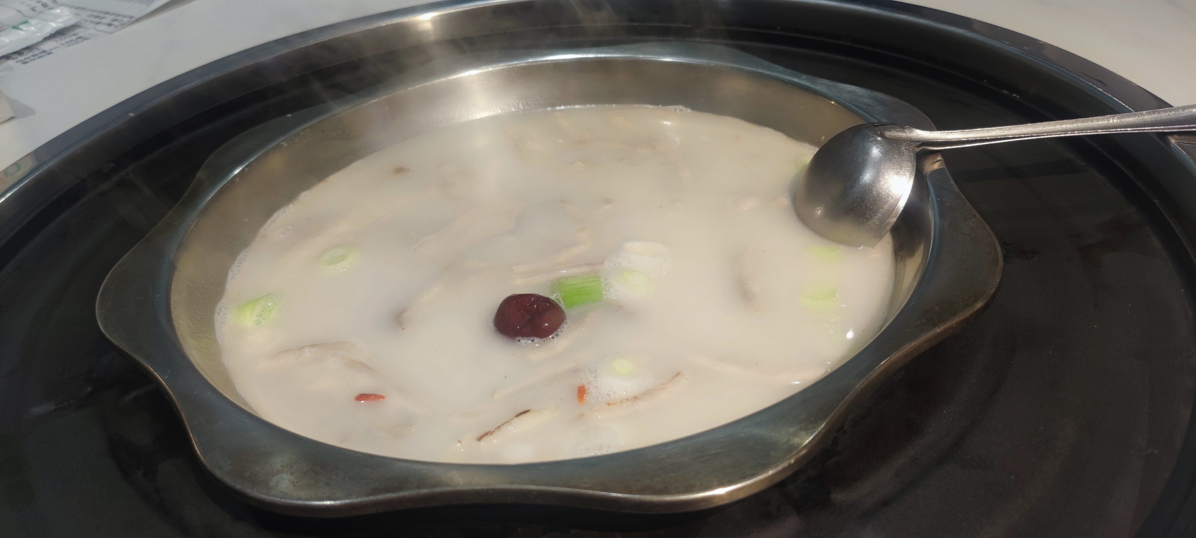 冬季特色简阳羊肉汤(简阳羊肉汤的正宗做法大全)