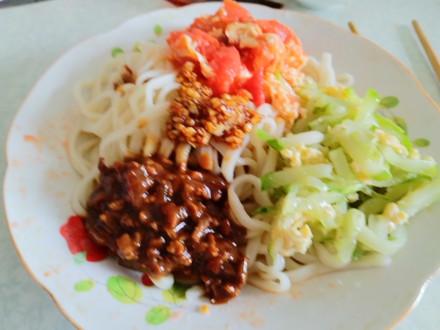 面条卤子做法大全素菜(面条卤子做法大全素菜窍门)