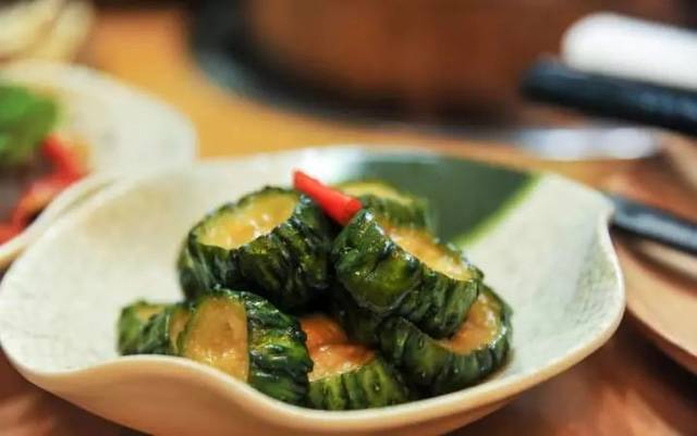 椰子丝能否做凉菜(椰丝可以做什么美食)