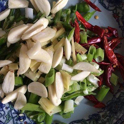 架梅做法大全家常(架梅炒肉怎么炒好吃)