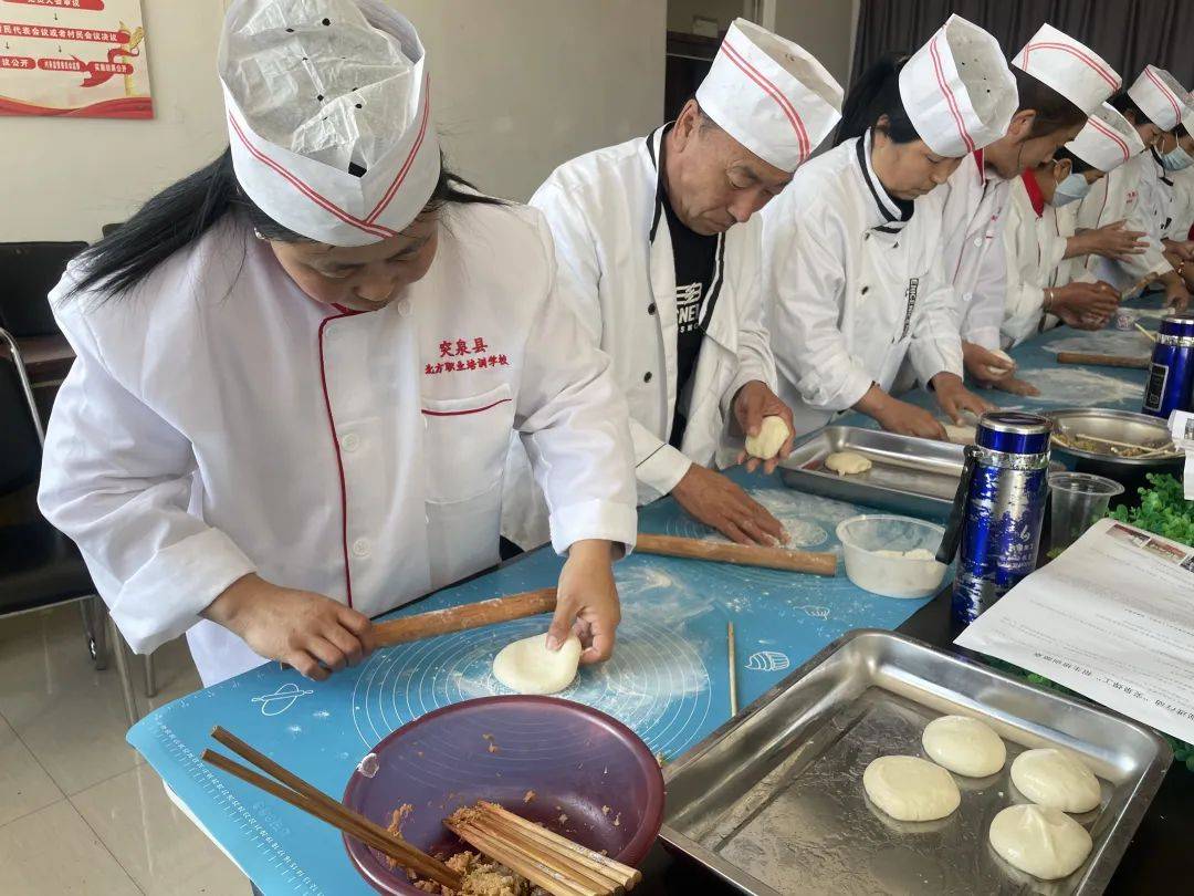 特色馄饨培训(学做馄饨要多少学费)