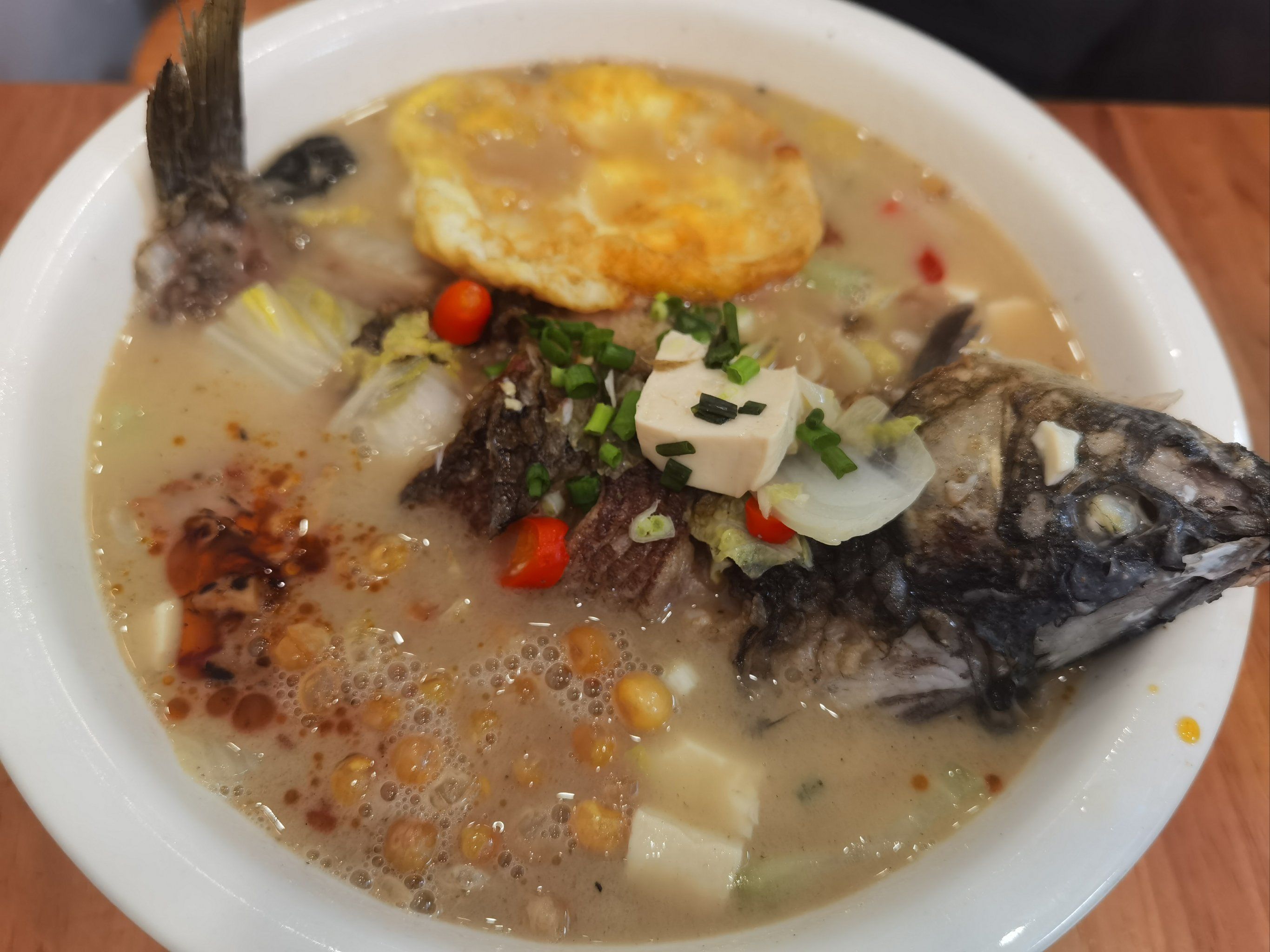 那里学特色鱼头粉(鱼头粉加盟连锁店多少钱)