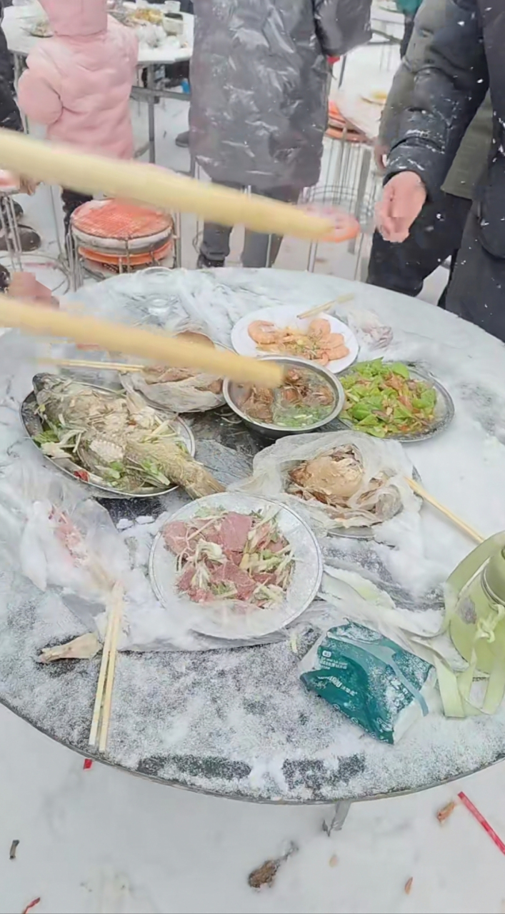 凉菜雪(凉菜雪莲心是什么菜啊)