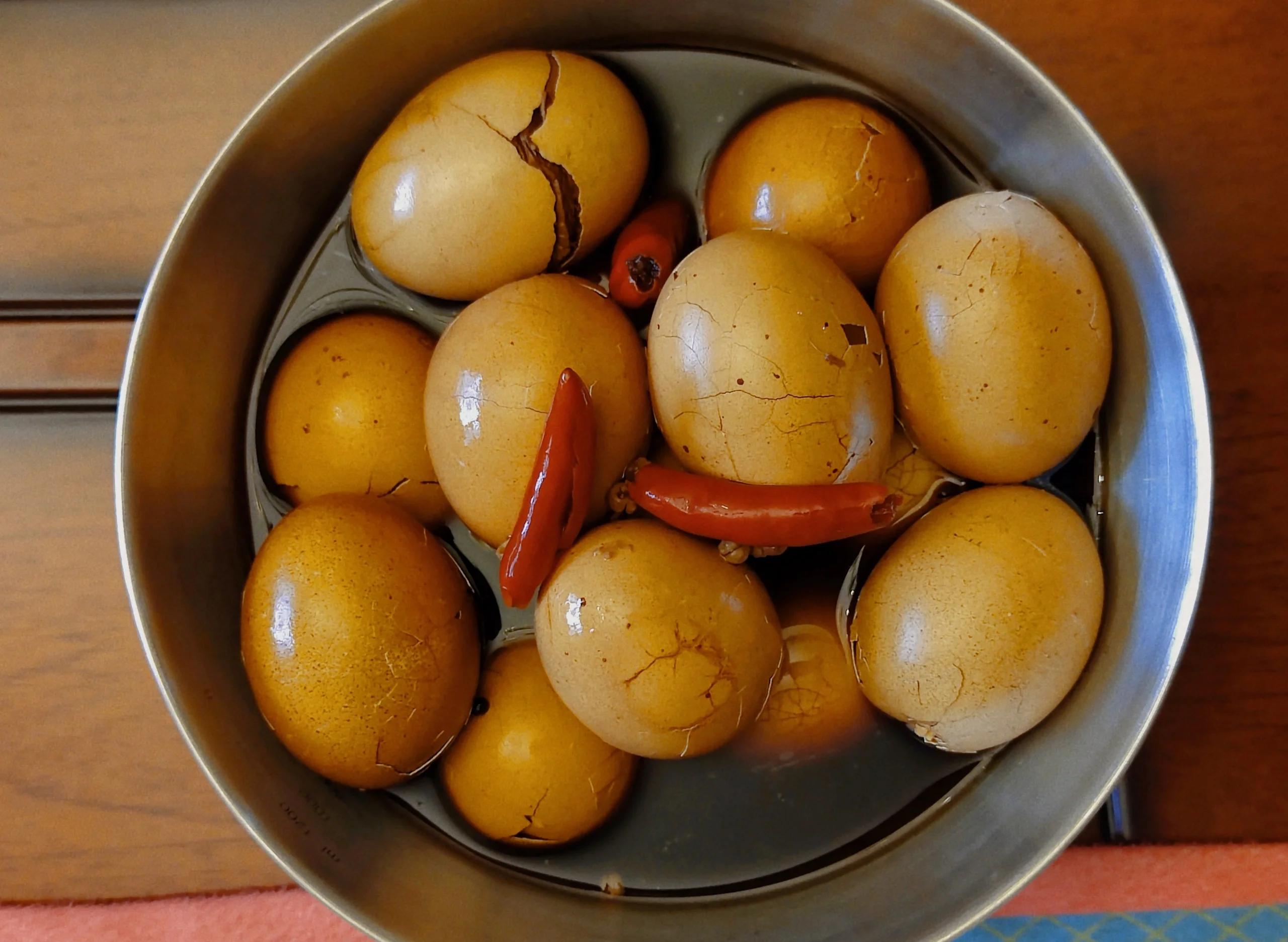 五香蛋的家常做法大全(五香蛋的做法简单好吃窍门)