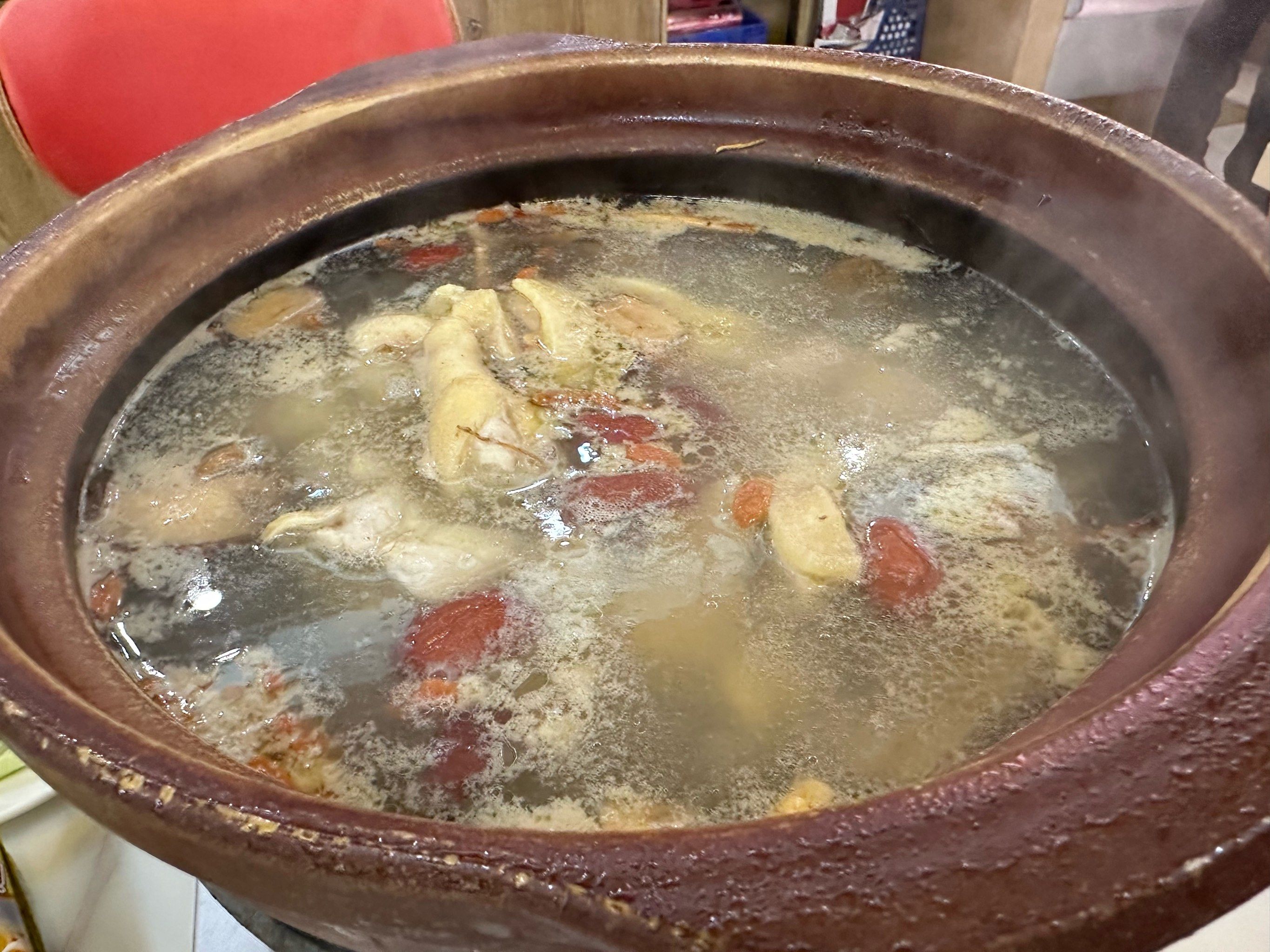 贵州特色鸡煲做法(贵州鸡火锅的做法视频)