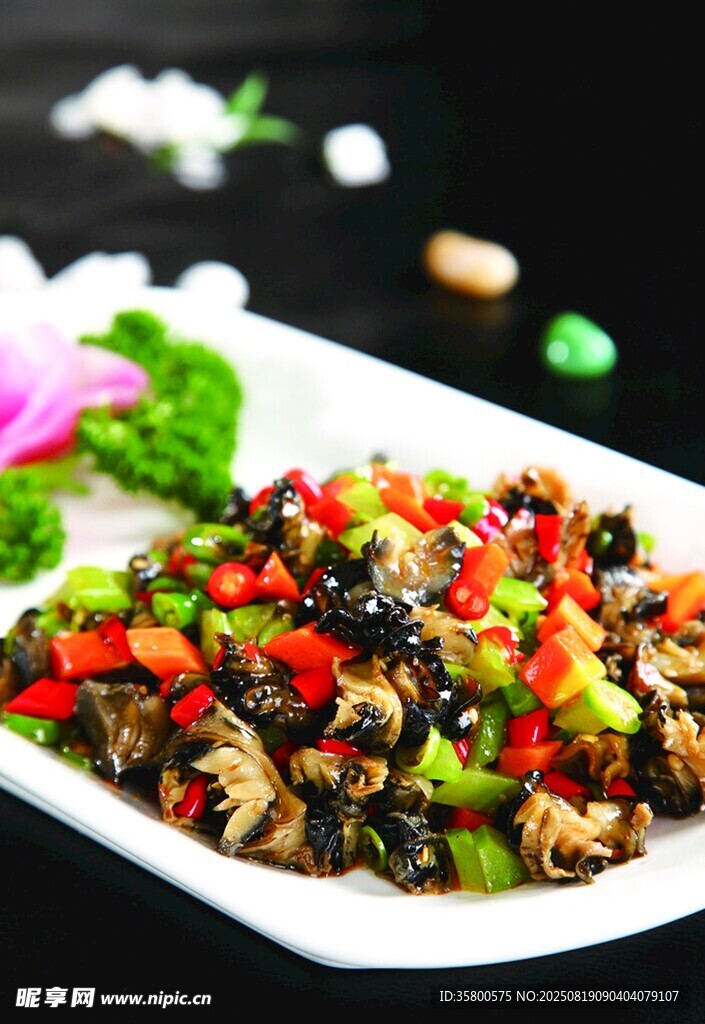 香辣海螺凉菜(香辣海螺怎么做好吃)