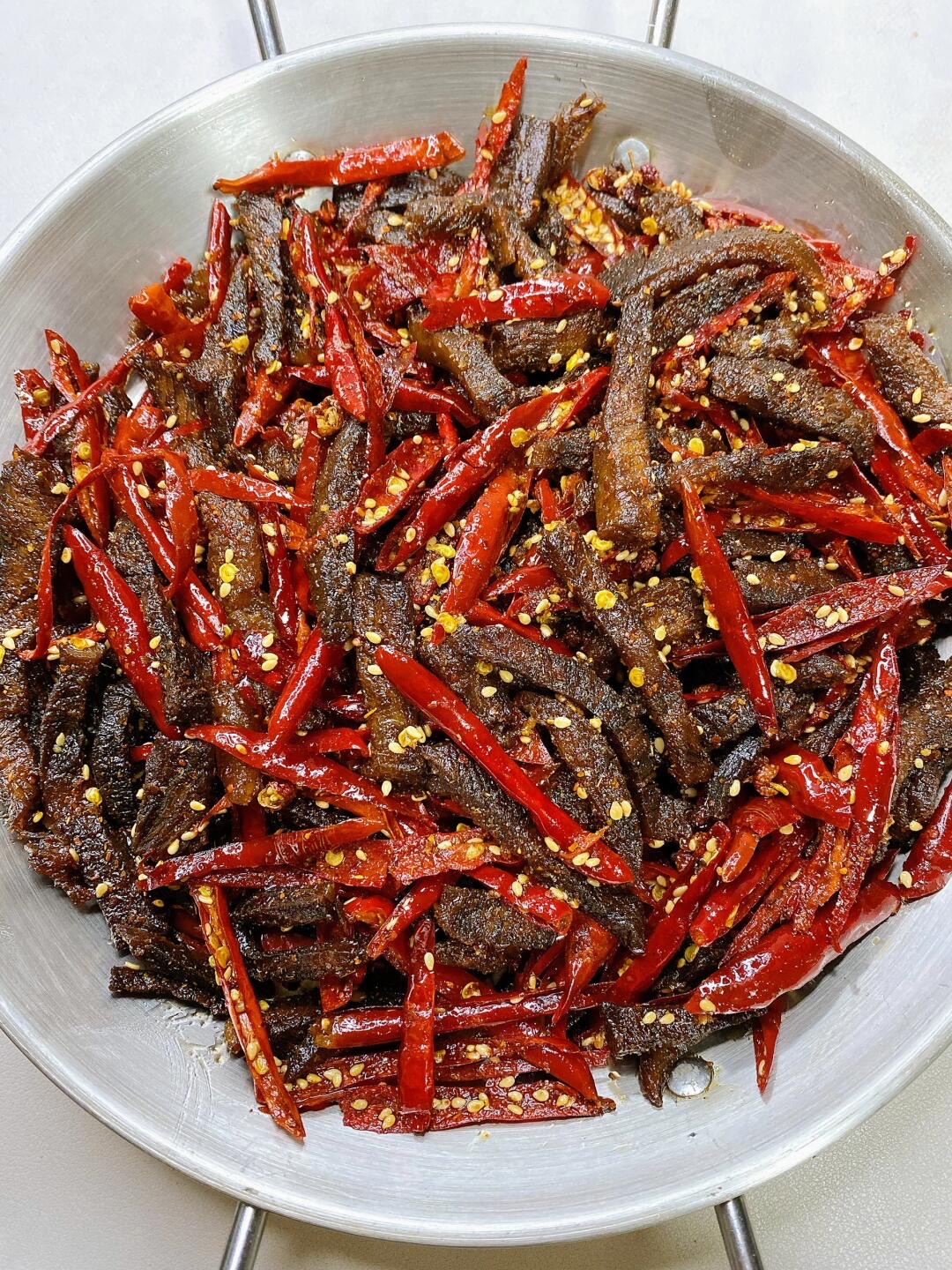 牛肉炒粉条的做法大全家常(牛肉炒粉条的做法大全家常窍门)