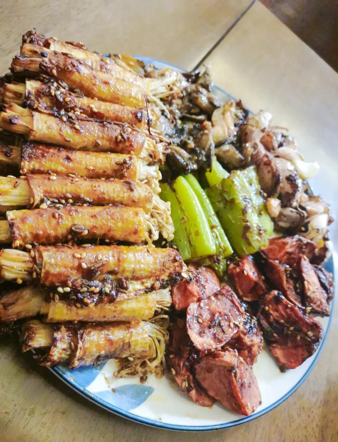 素菜怎么串烧烤(烧烤素菜怎么穿串)