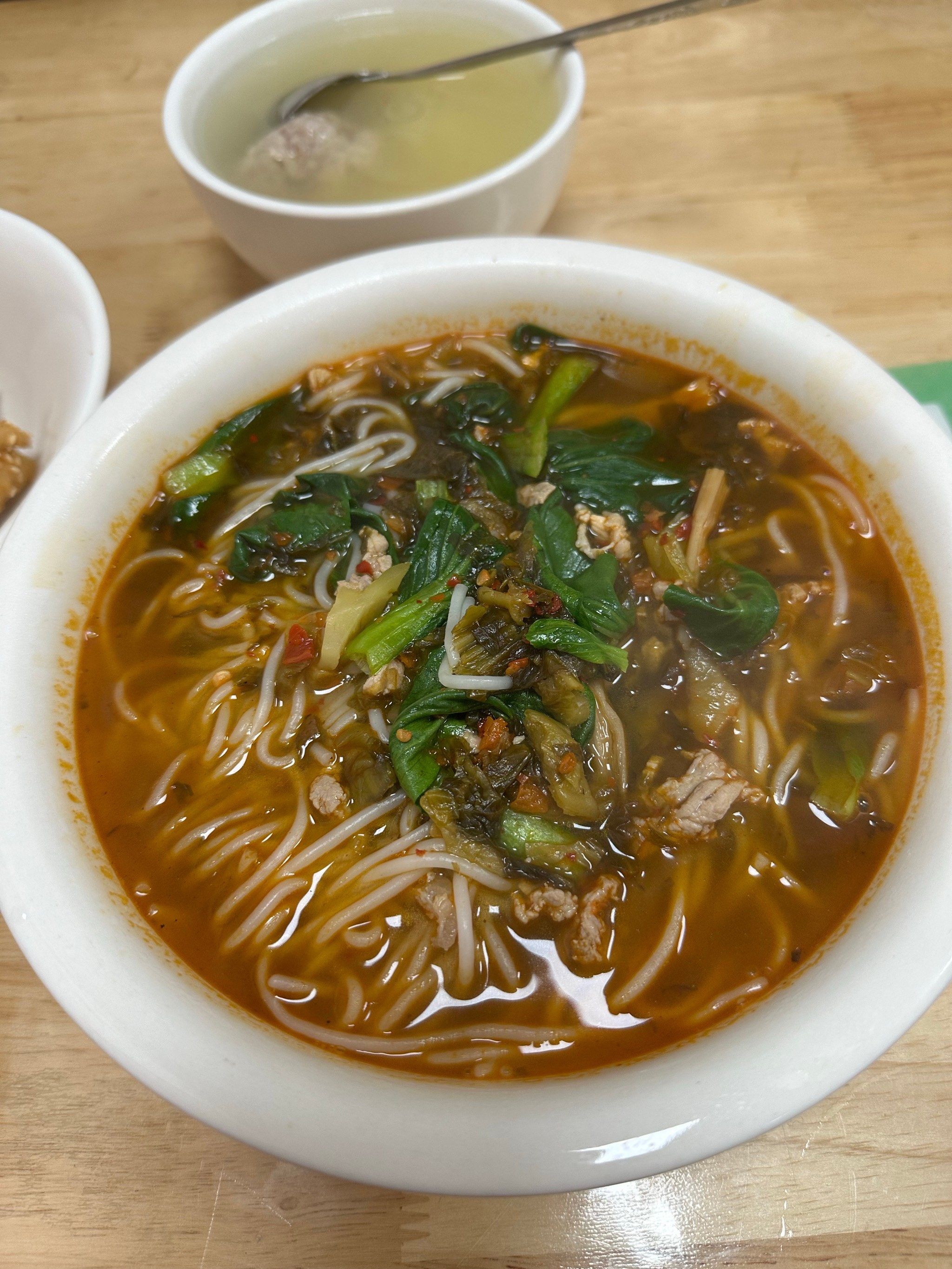 早餐汤米粉(早餐汤米粉怎么做好吃)