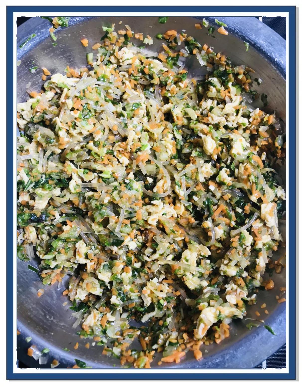 怎样做素菜饺子馅(素菜饺子馅怎么调才好吃)