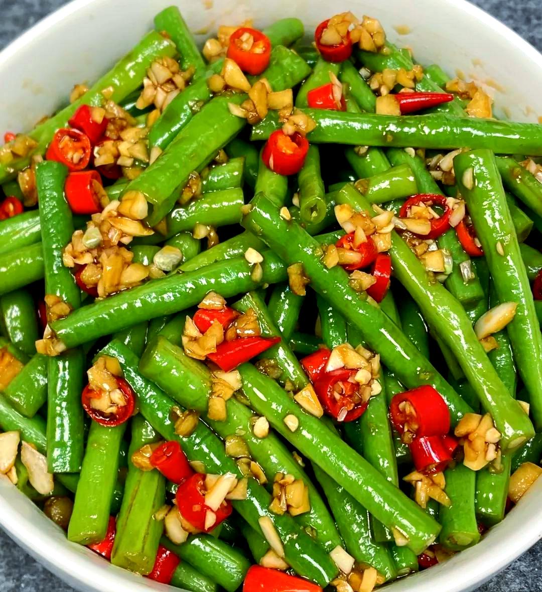 凉拌特色素菜(经典凉拌素菜100款)