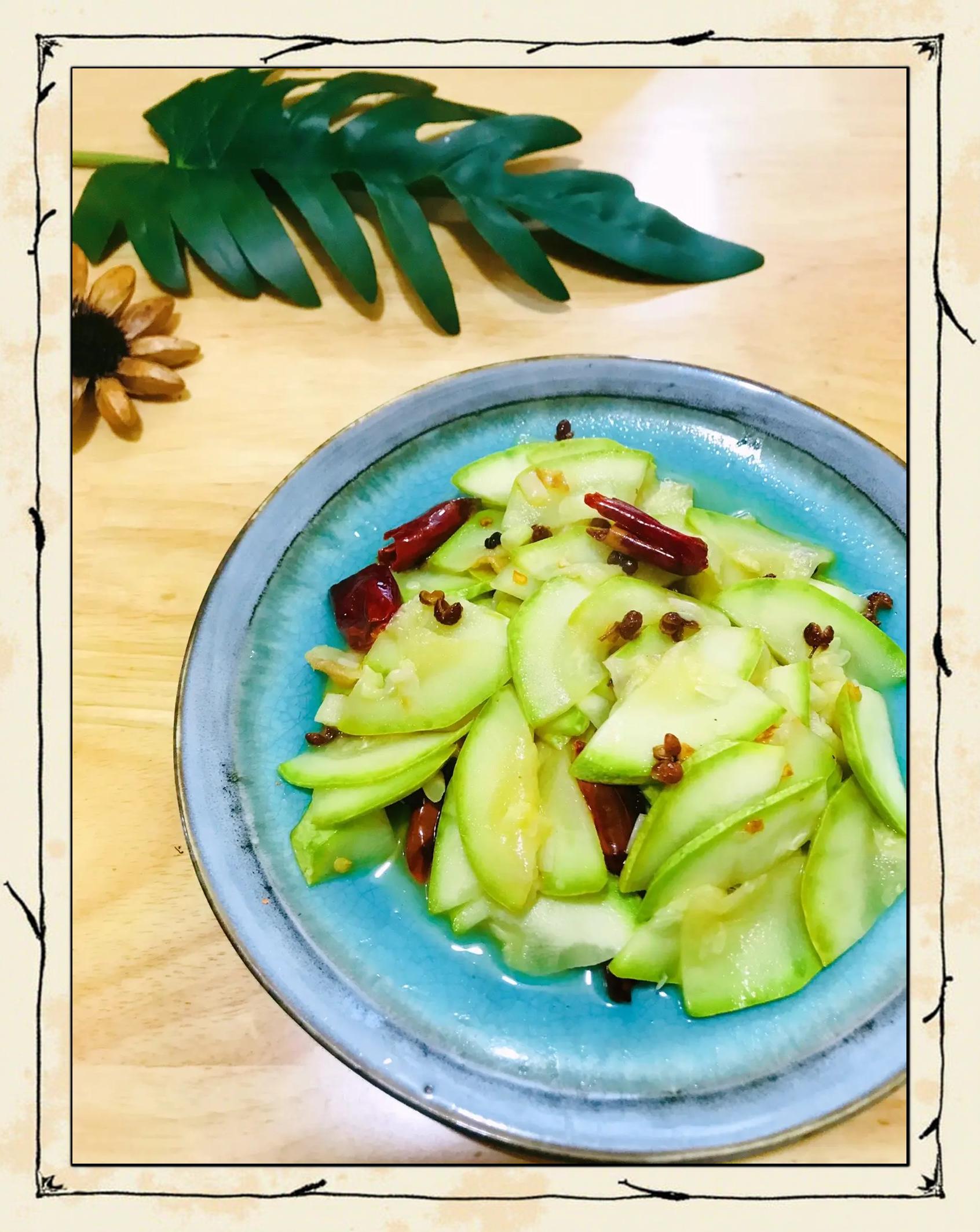 窝瓜的家常做法大全(窝瓜的做法大全家常菜视频)