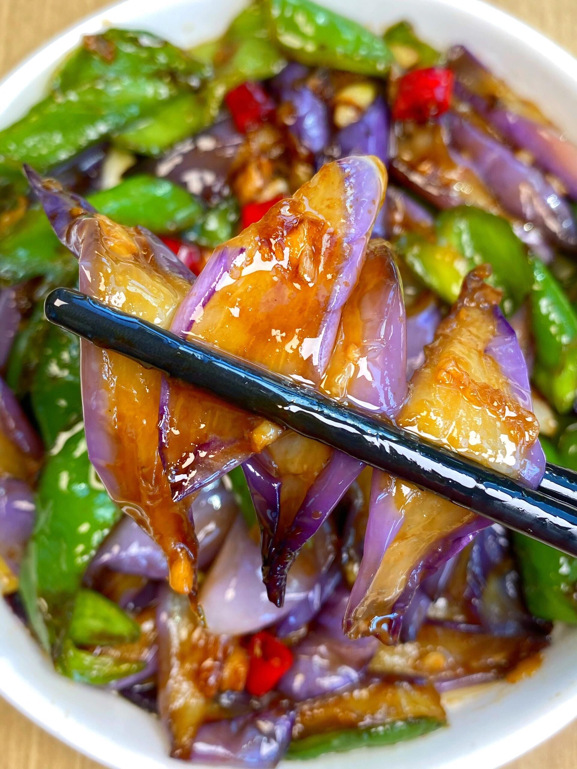 红烧茄的家常做法(红烧茄子的家常做法茄)