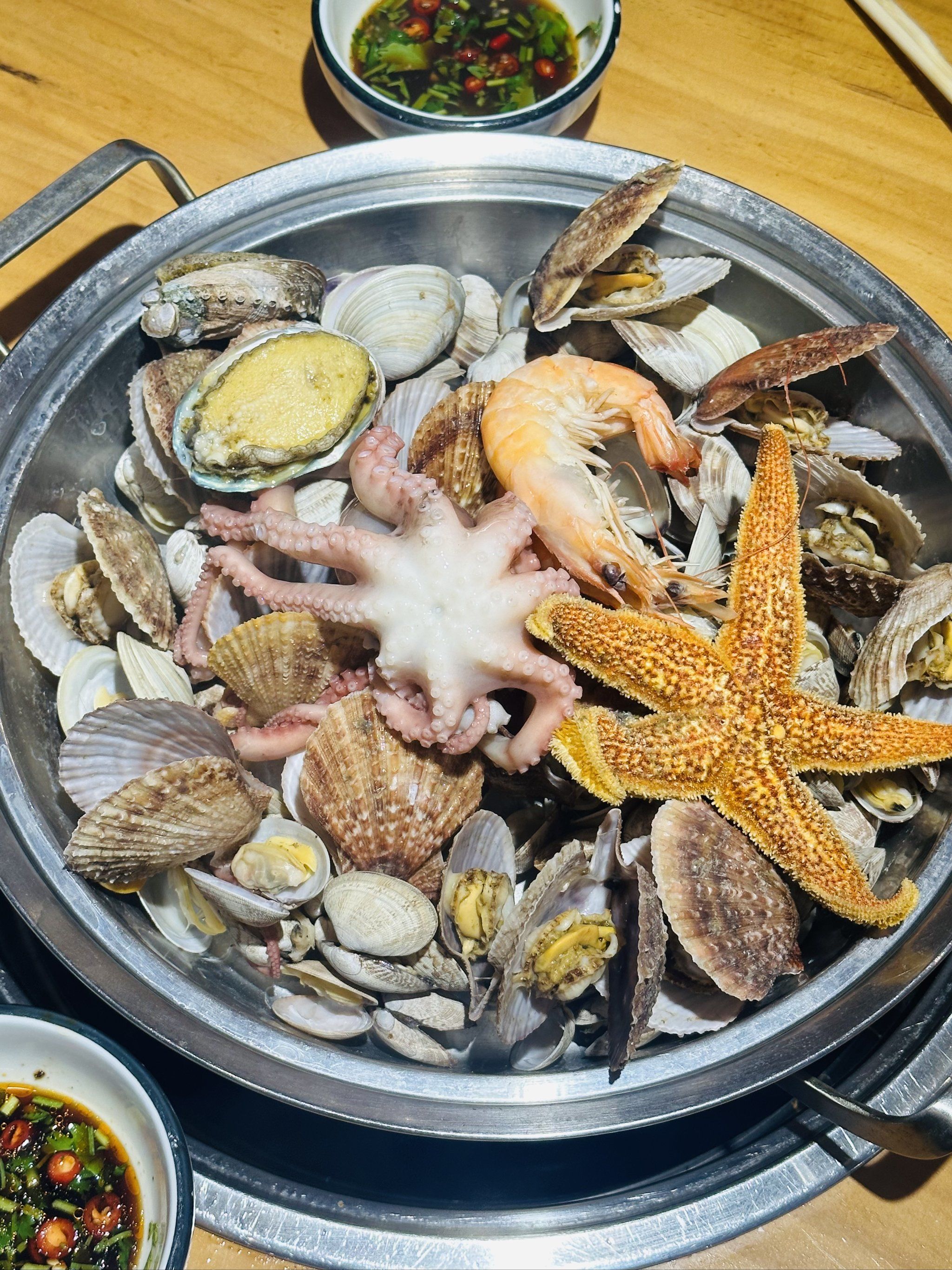 家常海鲜锅的做法(家常海鲜锅的做法大全)