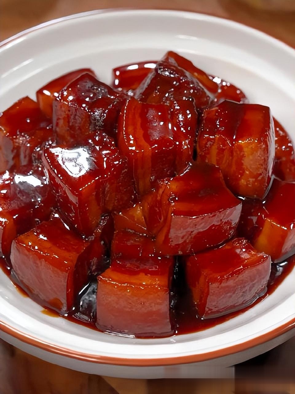 上海是特色美食(上海特色美食小吃图片大全 一条街)