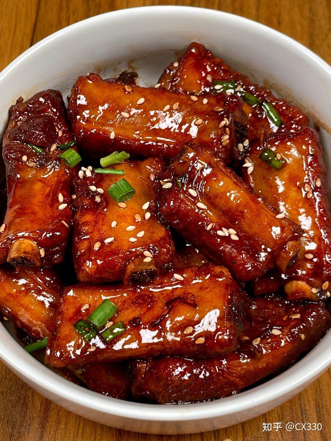 哪些素菜可以烧排骨(哪些素菜可以烧排骨吃)