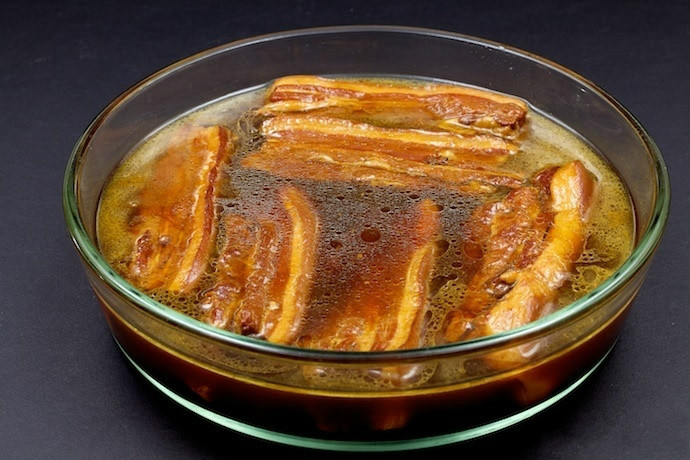 特色腊汁肉(腊汁肉的特点)