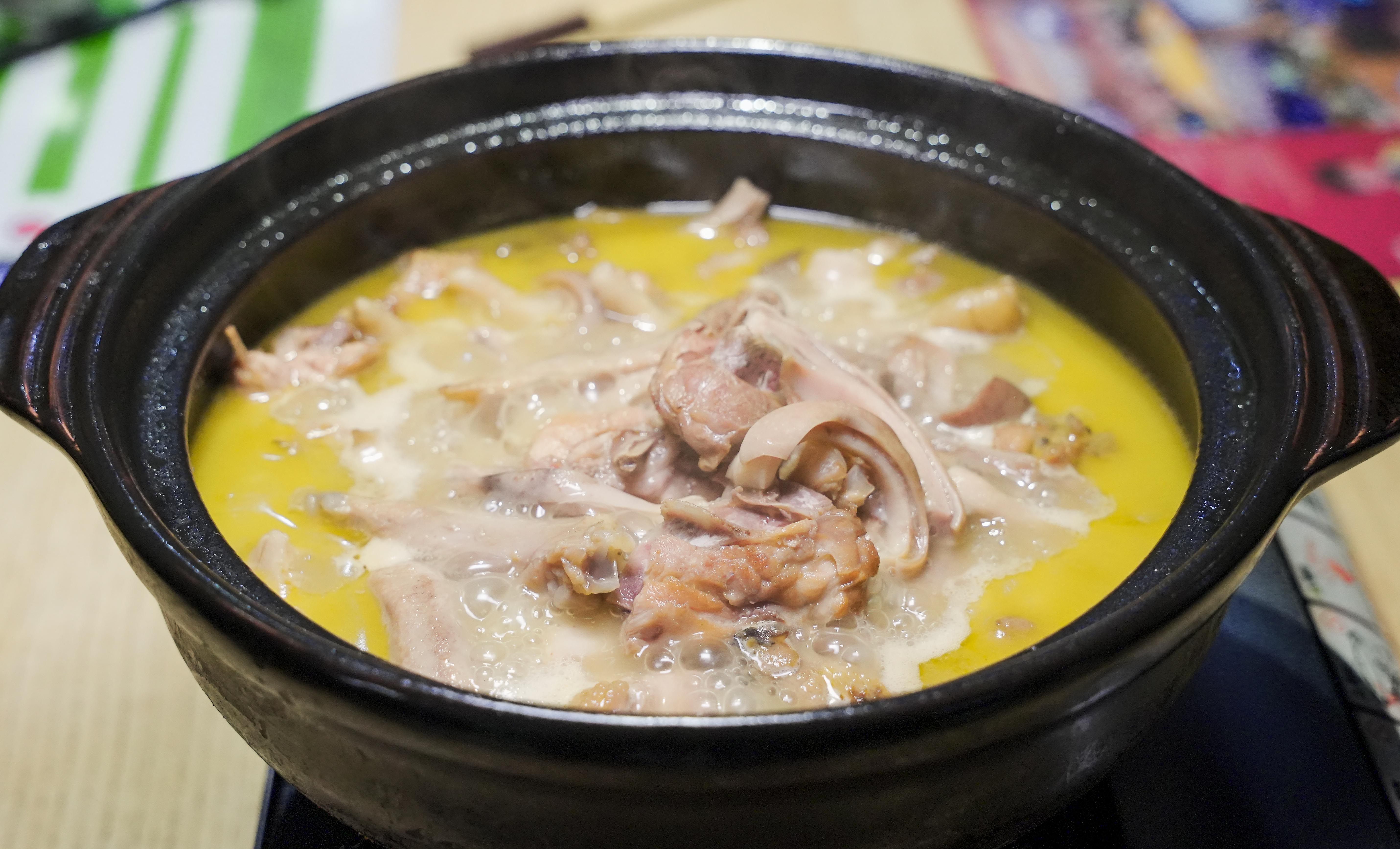 猪肚鸡家常的做法大全(猪肚鸡的做法 最正宗的做法) 猪肚鸡家常的做法大全(猪肚鸡的做法 最正宗的做法)