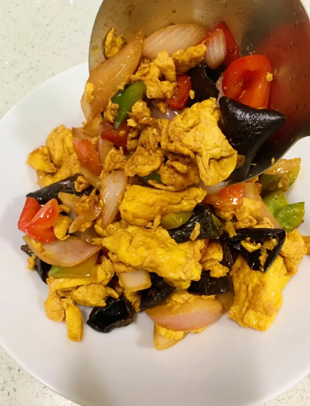 洋葱家常做法大全家常(洋葱的做法还有哪些家常做法)