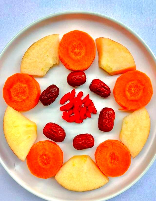 萝卜苹果怎样拌凉菜(水萝卜苹果凉拌的做法大全)