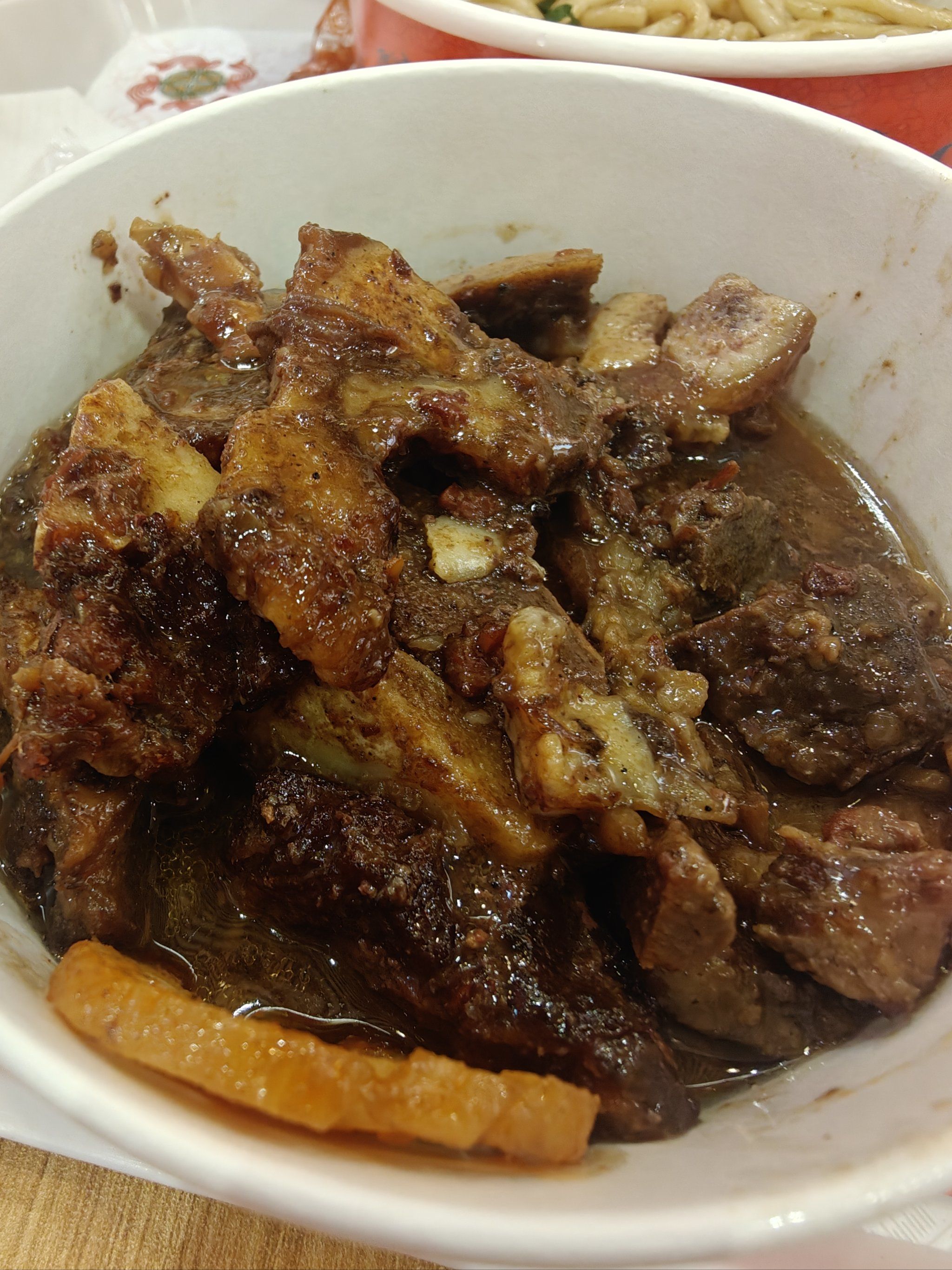 家常炖牛骨(家常炖牛骨头最简单做法)