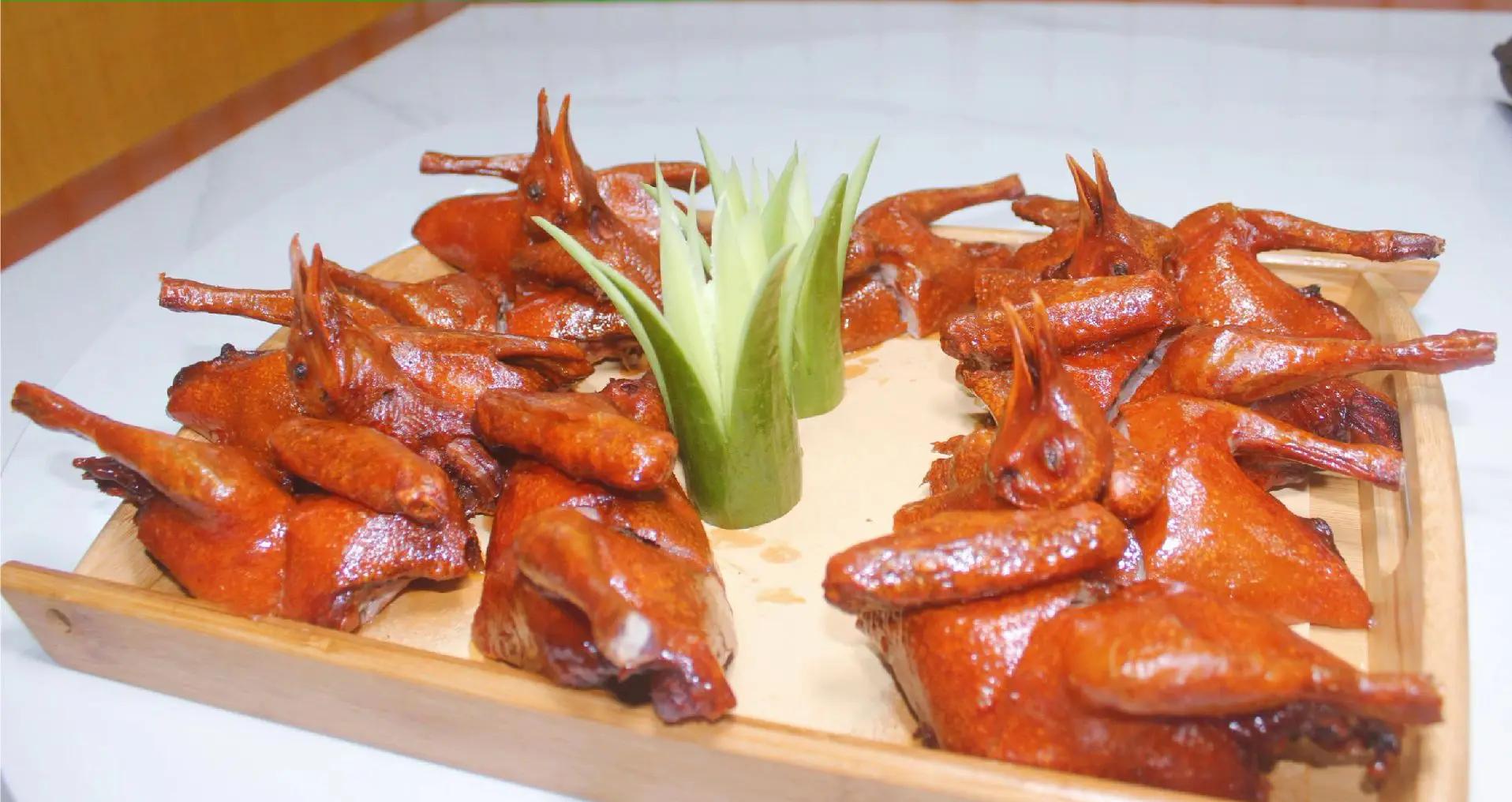 特色炒乳鸽的做法大全(特色炒乳鸽的做法大全视频)