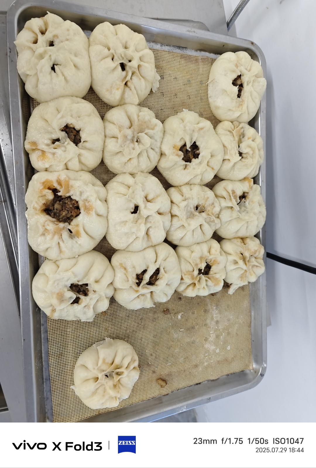 河南省特色吃食图片(河南省的特色菜肴是什么)