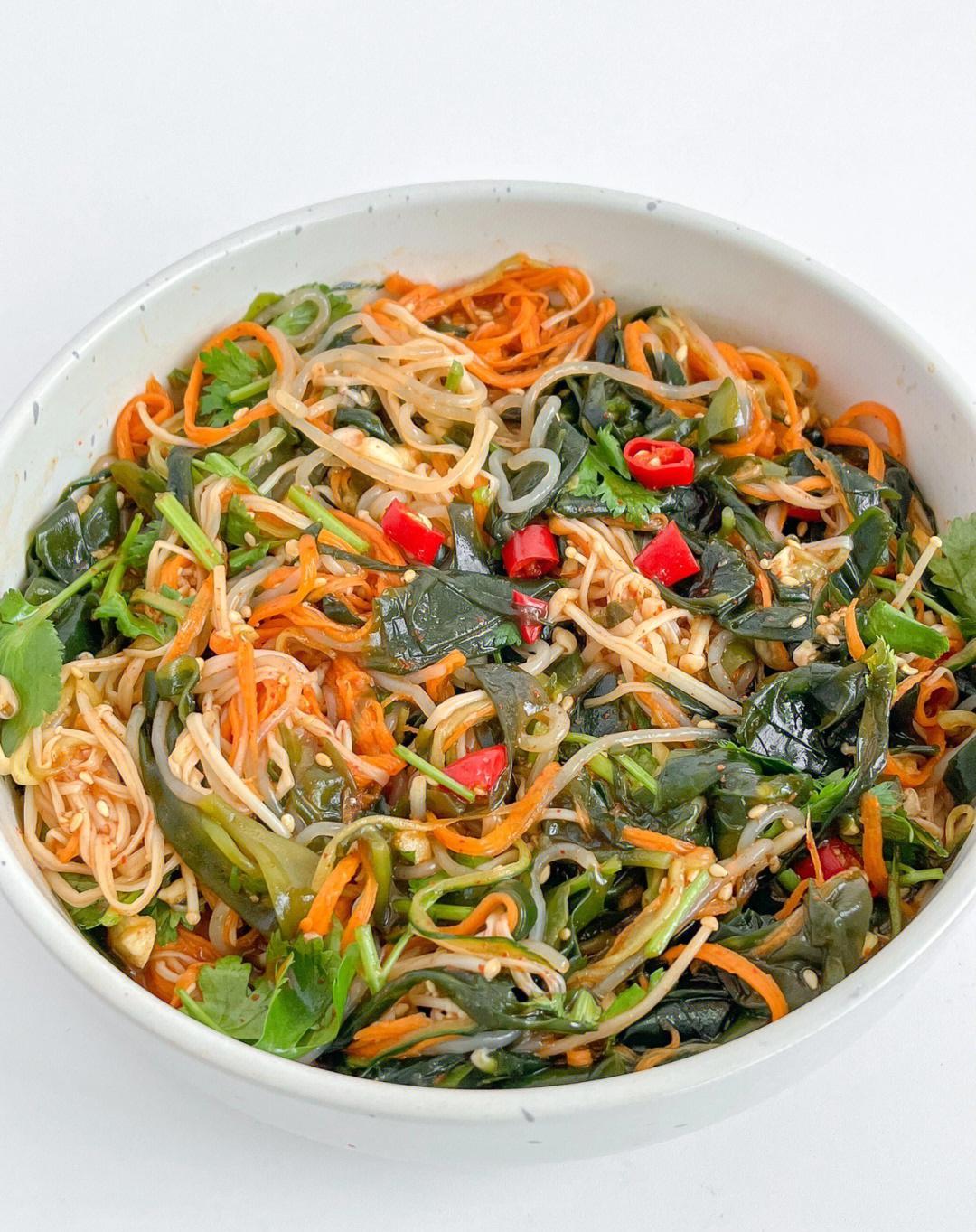 素凉菜可以放多久(素凉菜放冰箱可以保存多久)