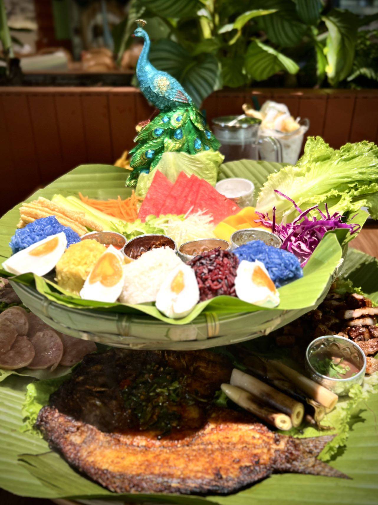 云南特色菜品(云南当地特色菜)