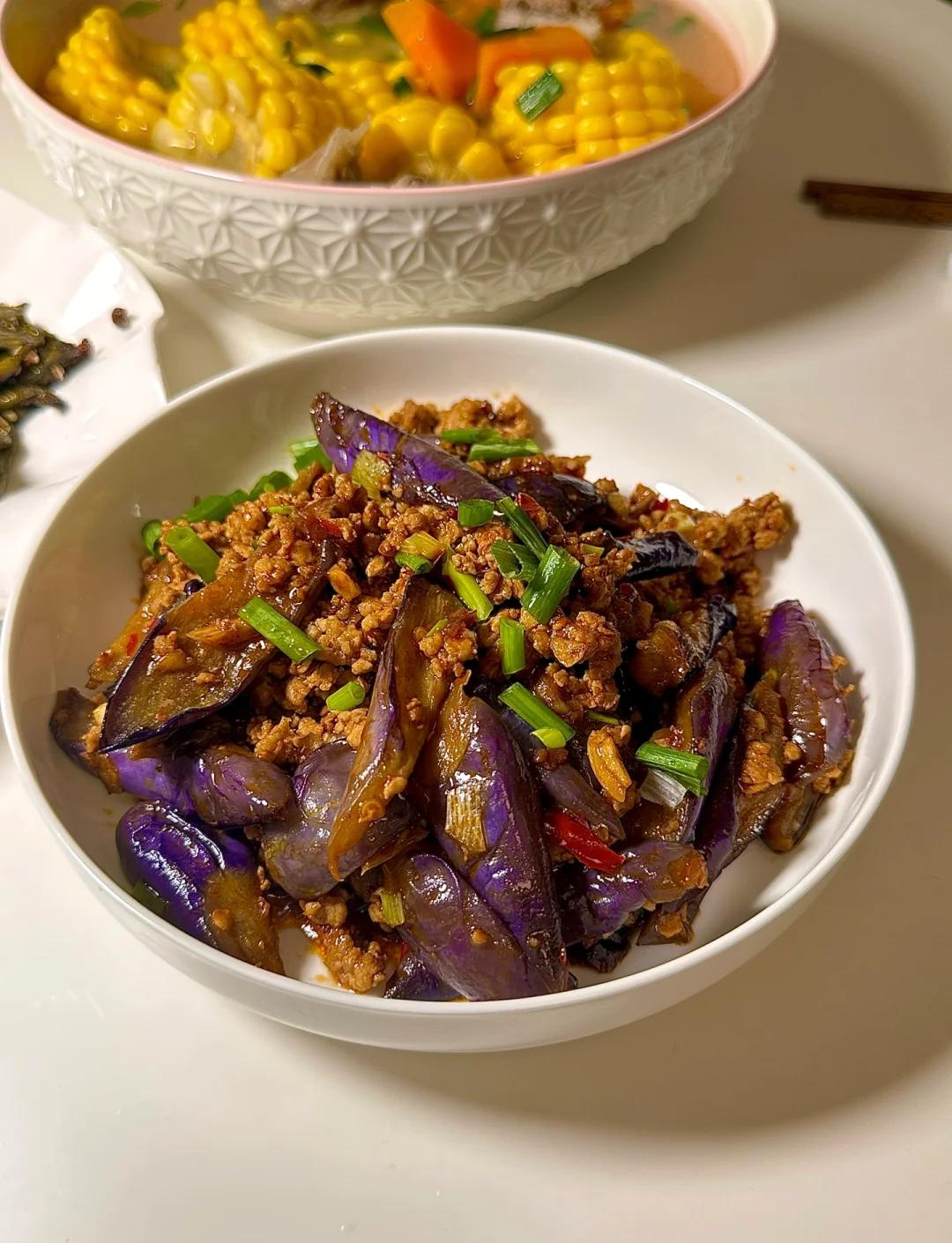 家常肉茄子的做法(肉沬茄子的做法窍门) 家常肉茄子的做法(肉沬茄子的做法窍门)