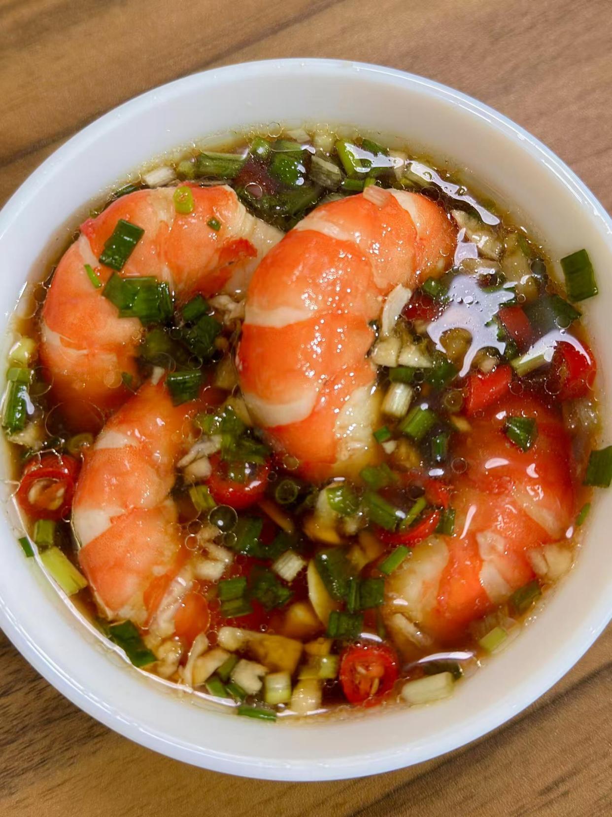 白水煮虾的家常做法(白水煮虾怎么做好吃又简单窍门)