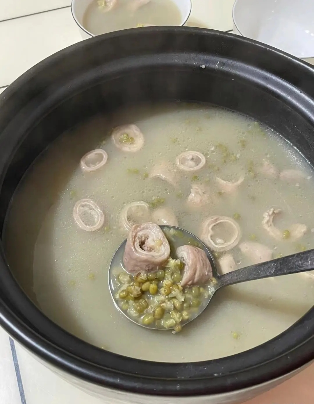 大肠汤的家常做法大全(大肠汤的家常做法大全窍门)