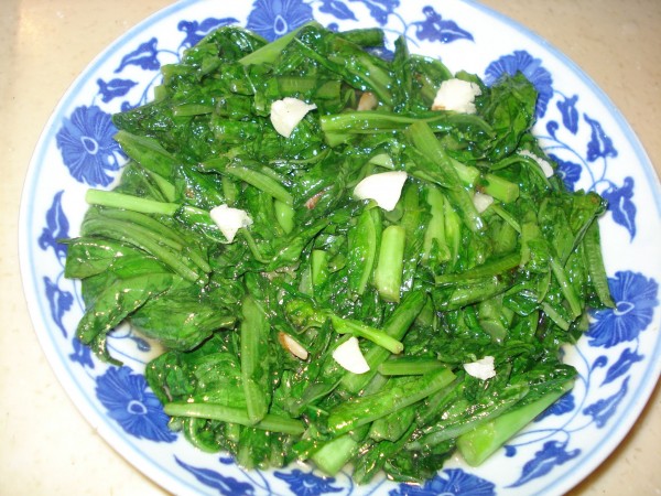 青笋叶的做法大全家常(青笋叶的做法大全家常炒菜)