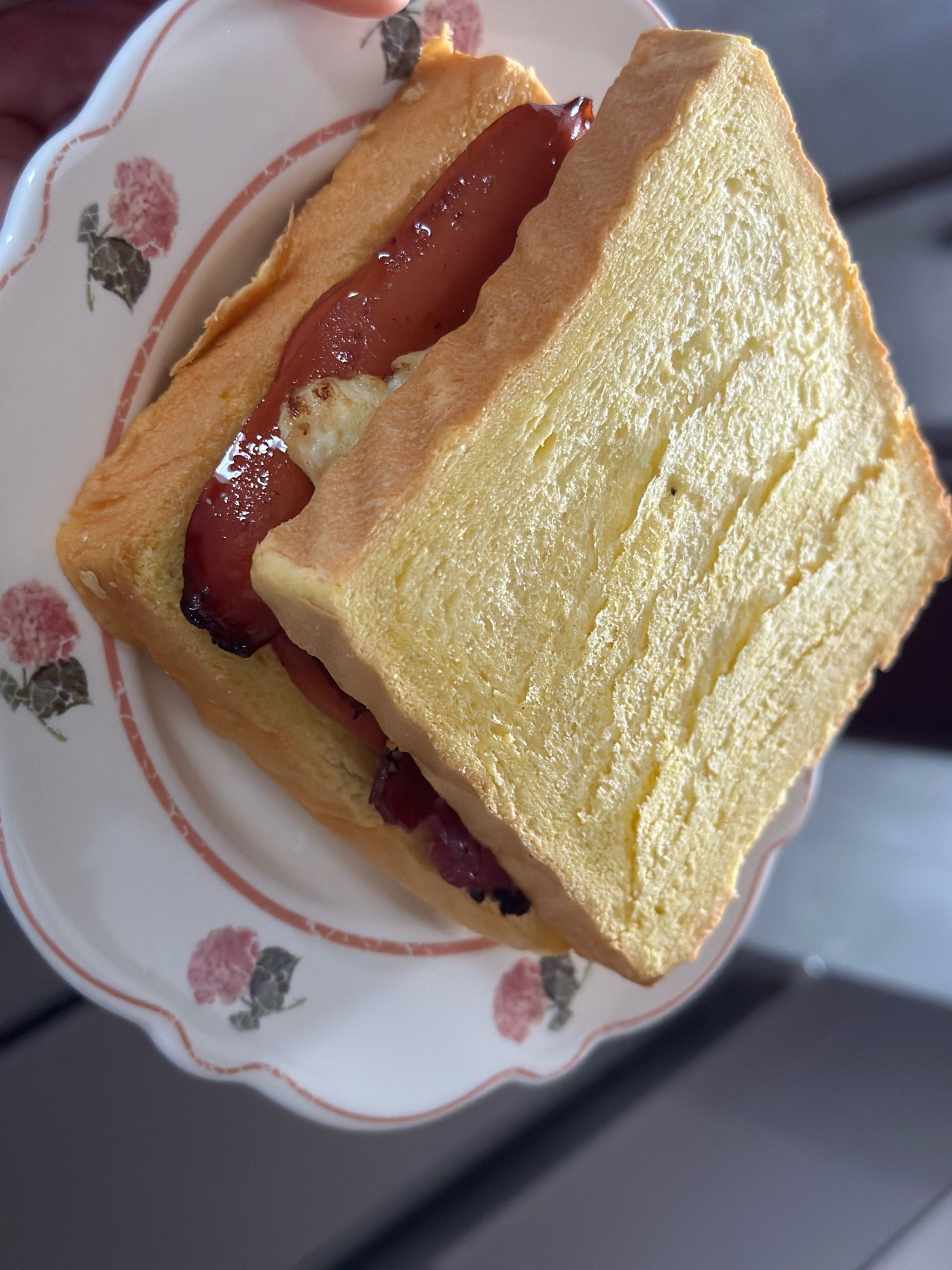 制作早餐三明治(自己制作三明治早餐)