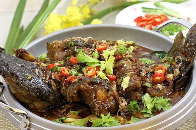 鲶鱼家常(鲶鱼家常做法炖茄子)