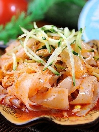 绿豆凉菜做法大全(凉绿豆汤的做法大全)