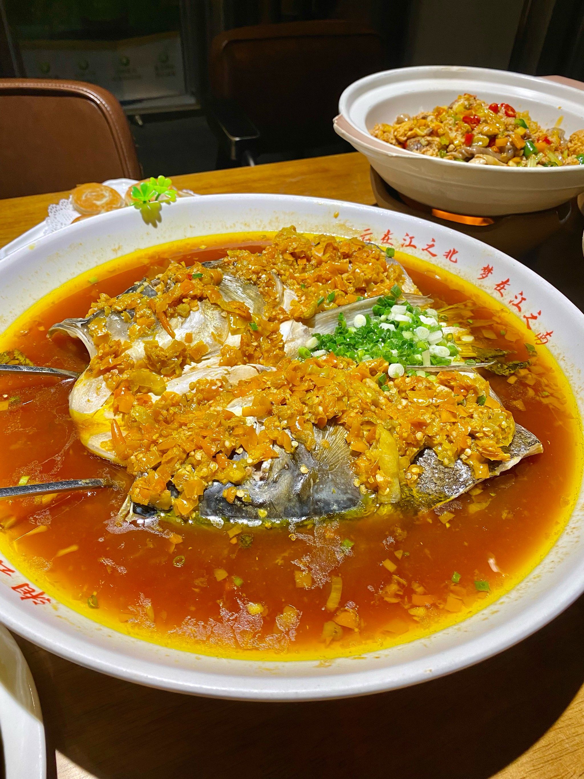 剁椒鱼头家常做法(剁椒鱼头家常做法简单又好吃)