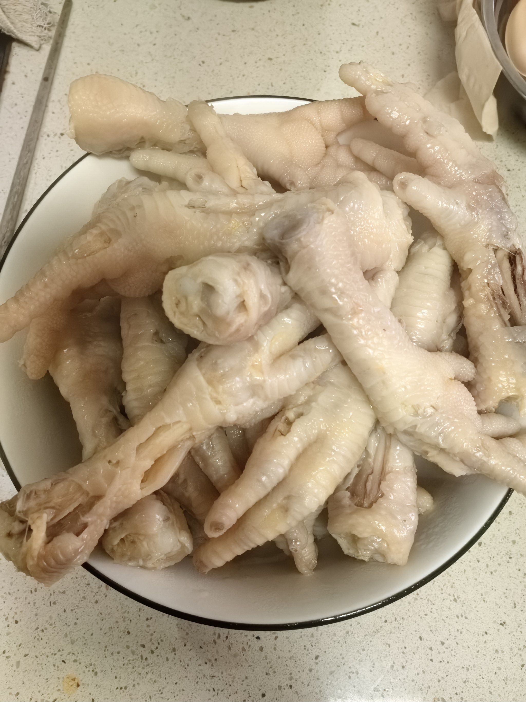 家常顿鸡爪(鸡爪怎么炖好吃家常做法)